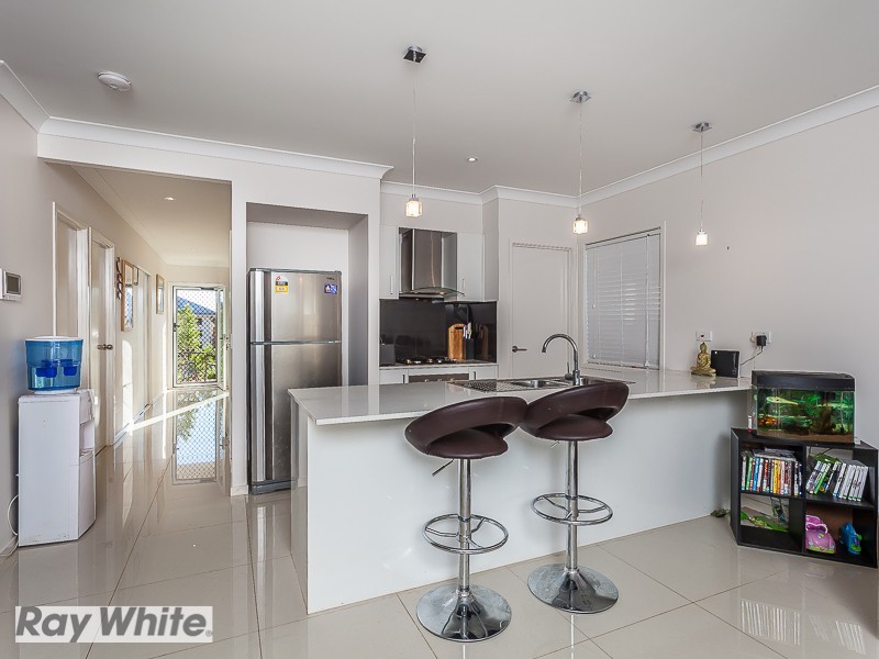 35 Manhattan Crescent, North Lakes QLD 4509