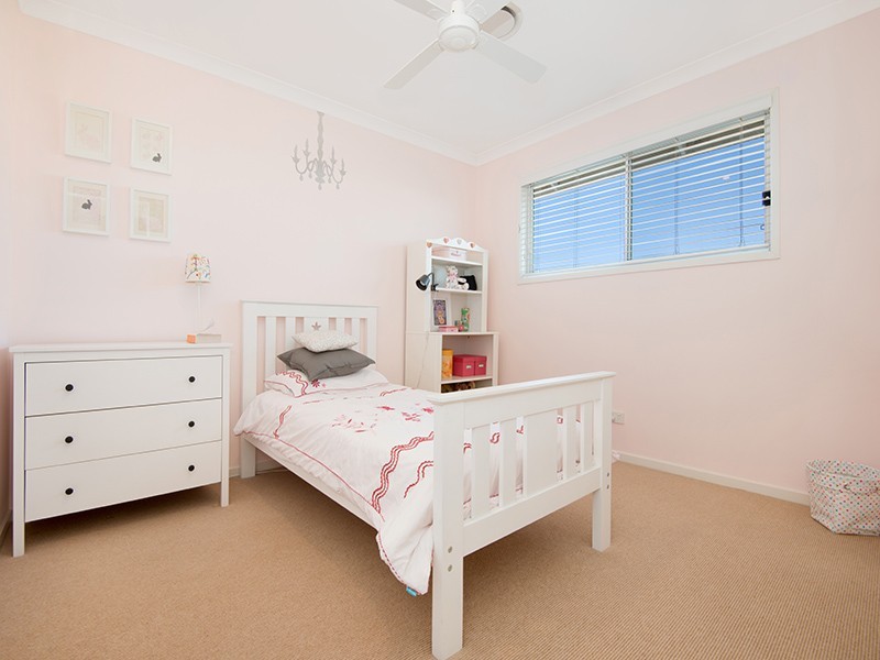 9 Mickelson Street, North Lakes QLD 4509