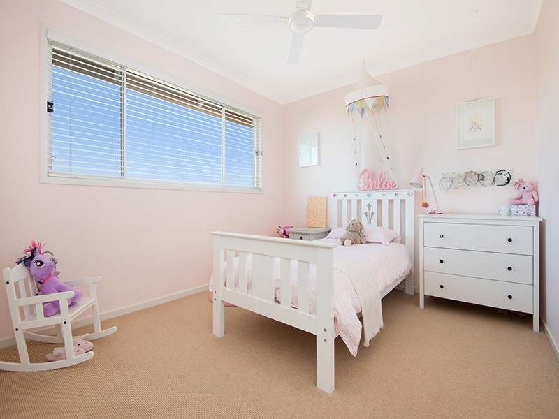9 Mickelson Street, North Lakes QLD 4509