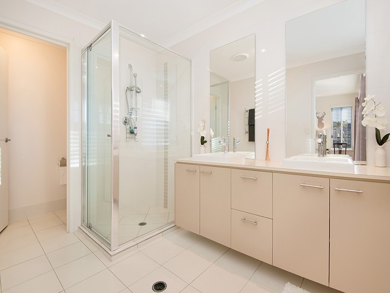 9 Mickelson Street, North Lakes QLD 4509