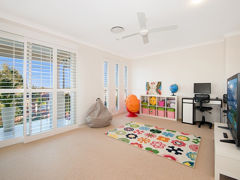 9 Mickelson Street, North Lakes QLD 4509