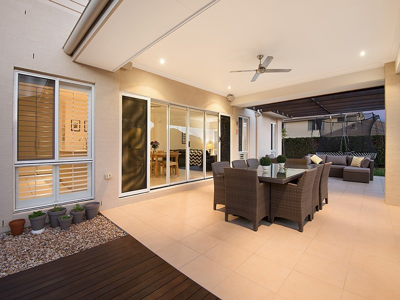 9 Mickelson Street, North Lakes QLD 4509