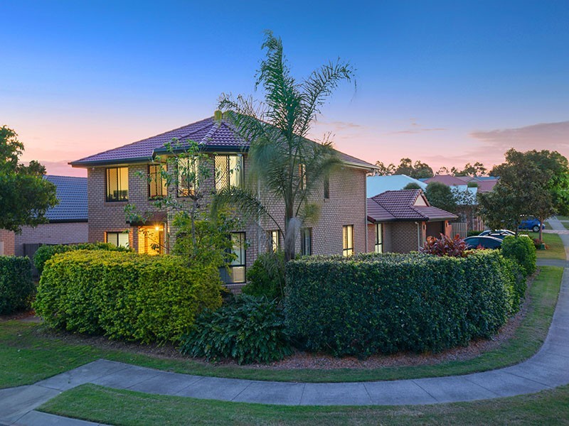 27 Heathcote Avenue, North Lakes QLD 4509