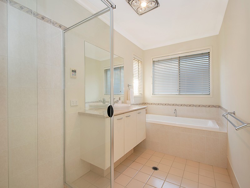 9 Allenby Close, North Lakes QLD 4509