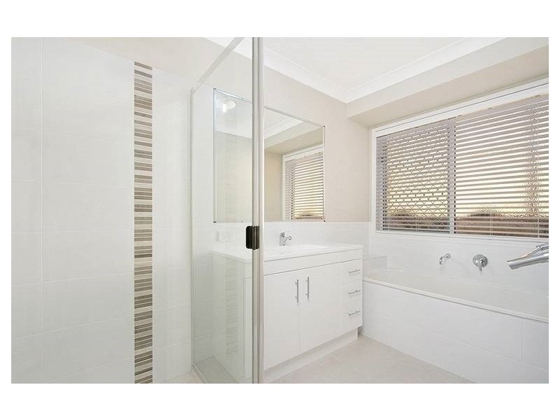 7 Paterson Street, North Lakes QLD 4509