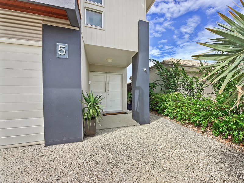 5. Mersey Street, North Lakes QLD 4509