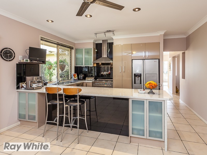22 Marsh Parade, North Lakes QLD 4509