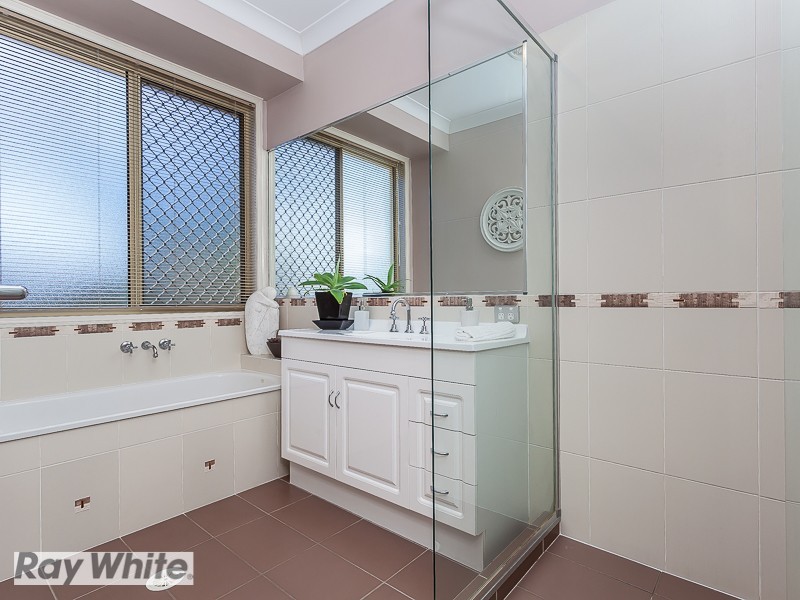 22 Marsh Parade, North Lakes QLD 4509