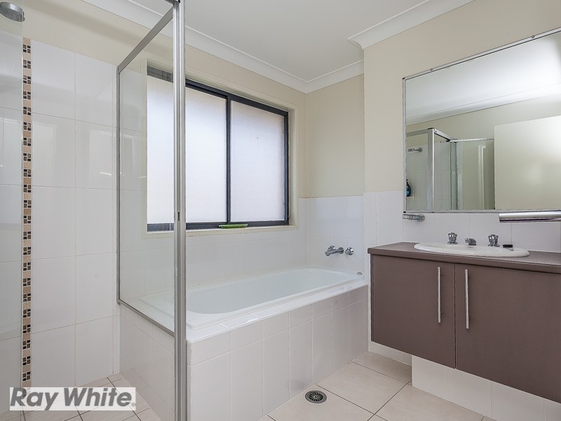 18 Kingdom Circuit, North Lakes QLD 4509