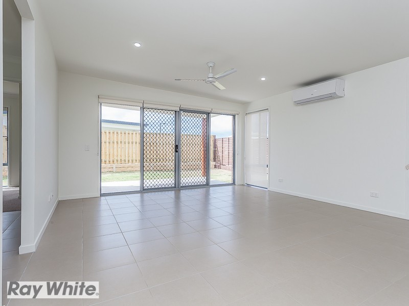 17 Stillwater Street, Mango Hill QLD 4509