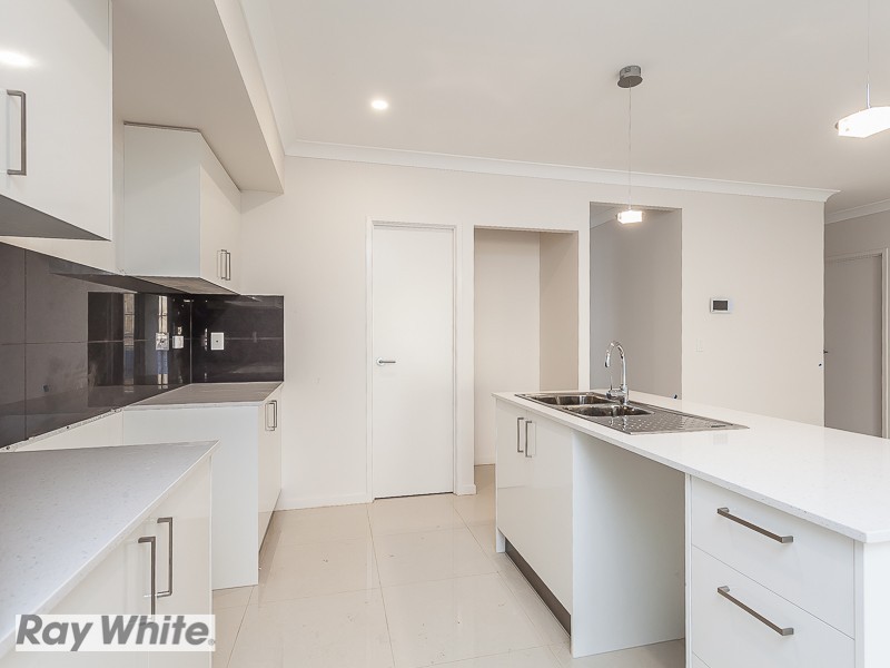 5 Jersey Street, North Lakes QLD 4509