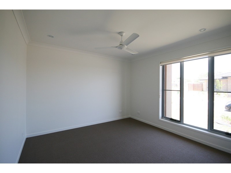 13 Stamens Street, Mango Hill QLD 4509