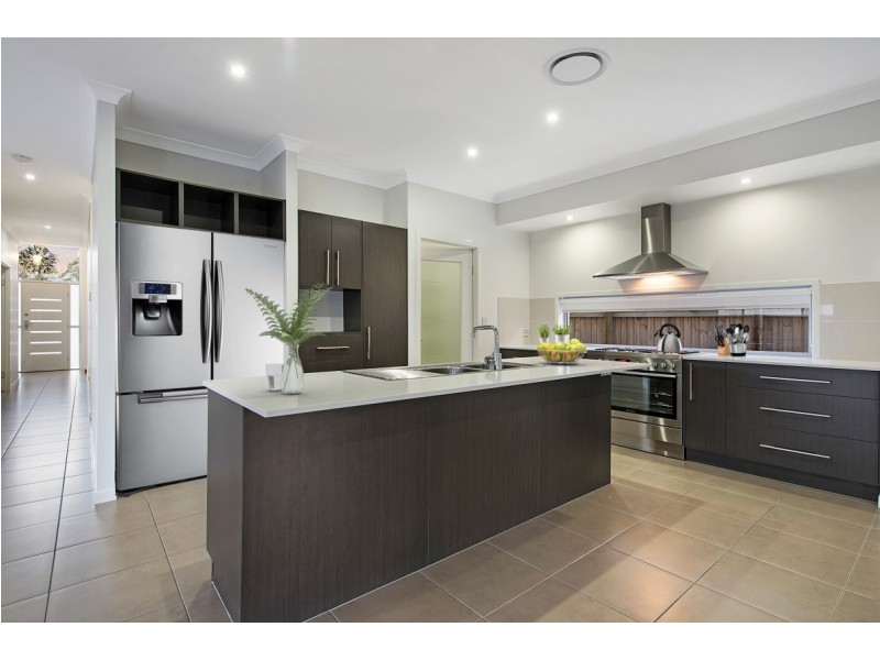 37 Pademelon Circuit, North Lakes QLD 4509