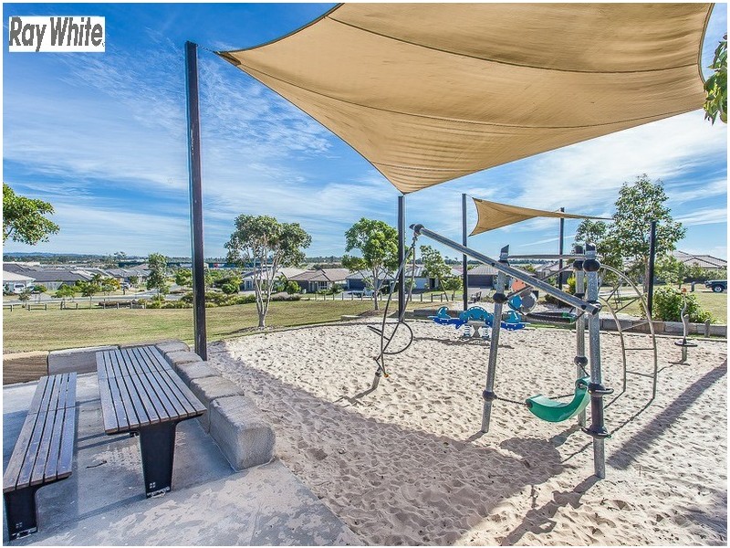 55 Sears Parade, North Lakes QLD 4509