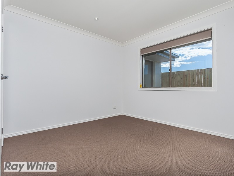 16 Paterson. Street, North Lakes QLD 4509