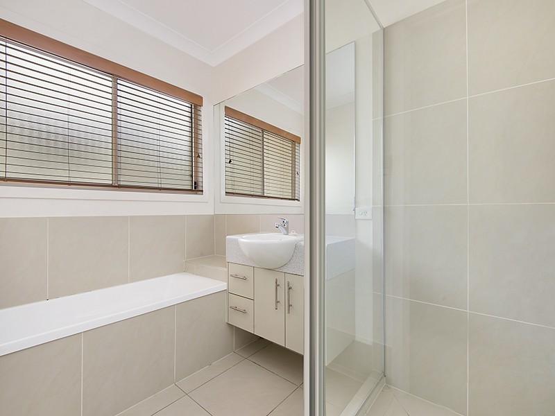 9 Planigale Crescent, North Lakes QLD 4509