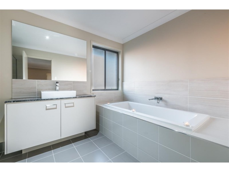 59 Chalk Circuit, North Lakes QLD 4509