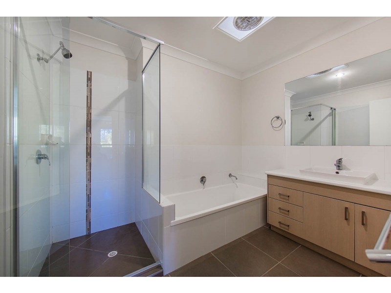 26/140 Endeavour Blvd, North Lakes QLD 4509