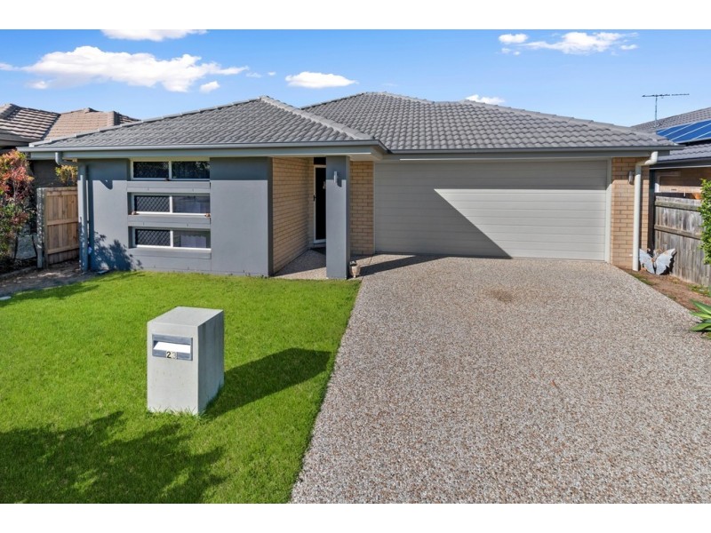 23 Dickson Crescent, North Lakes QLD 4509