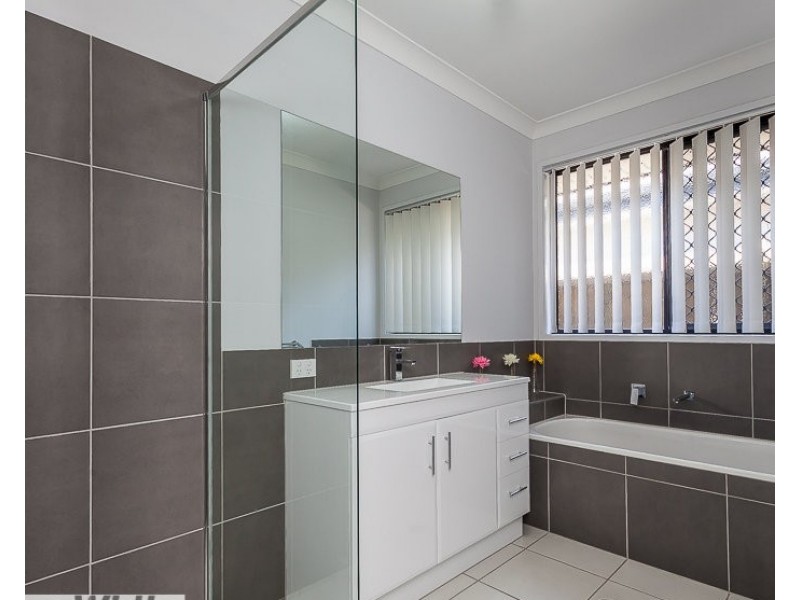 38 Capricorn Circuit, North Lakes QLD 4509