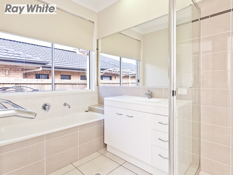 40 Gibbs Street, North Lakes QLD 4509