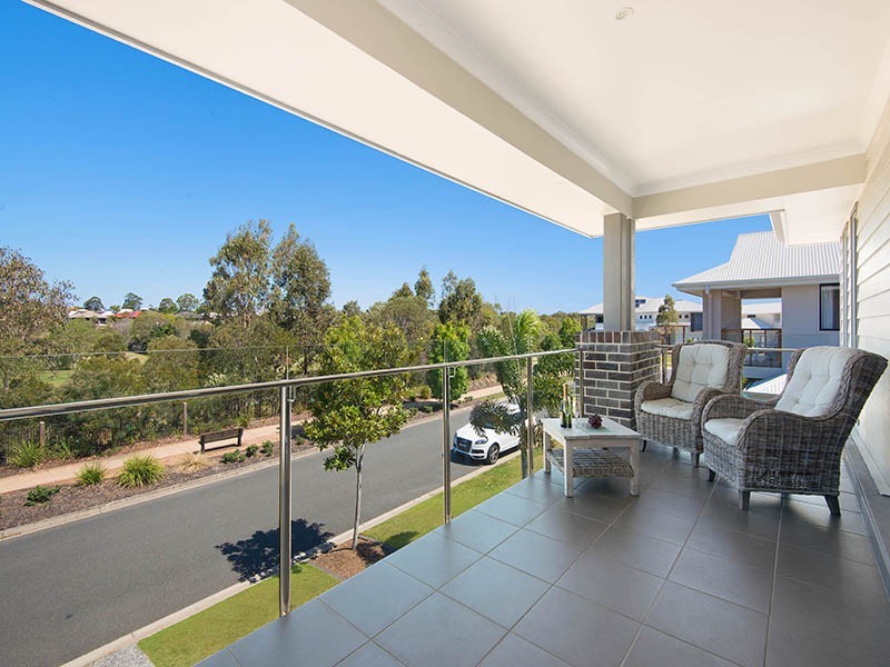 40 Nicklaus Parade, North Lakes QLD 4509