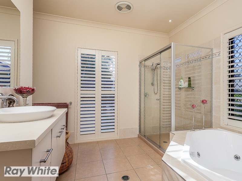 11 Whitebeech Court, North Lakes QLD 4509