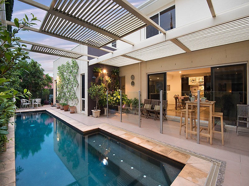2 Pampling Court, North Lakes QLD 4509