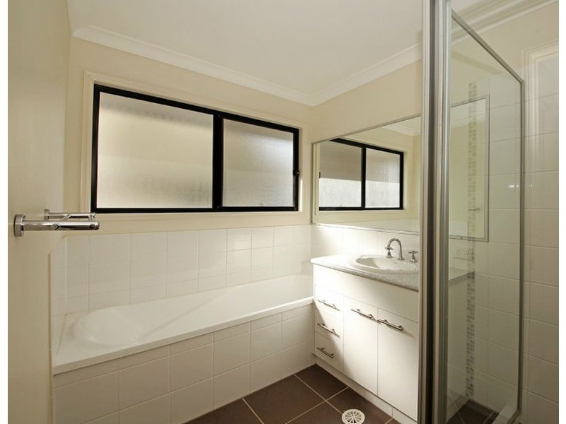 3 Echidna Parade, North Lakes QLD 4509