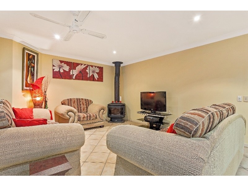 10 Sefton Ct, North Lakes QLD 4509