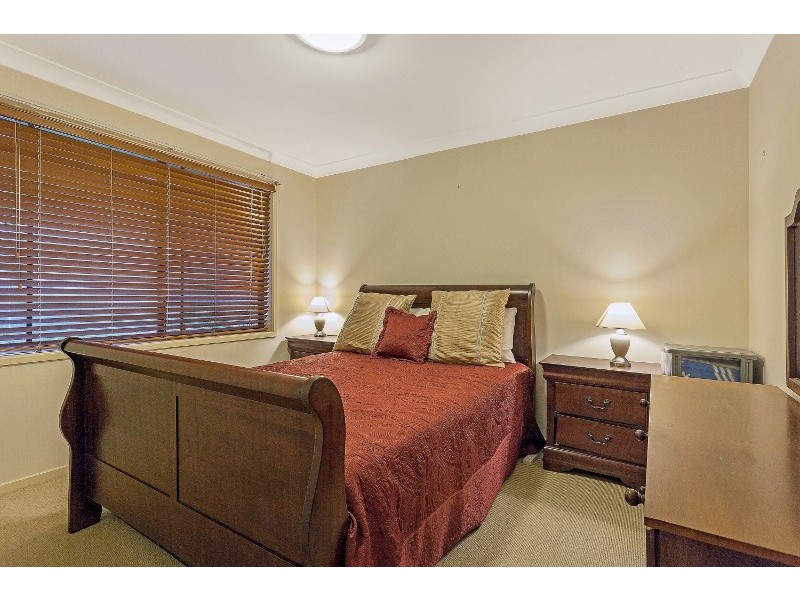 10 Sefton Ct, North Lakes QLD 4509