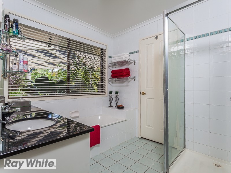 12 Barrine Court, Petrie QLD 4502