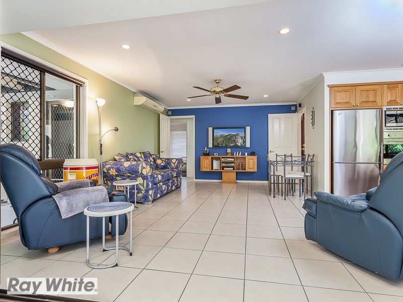 12 Barrine Court, Petrie QLD 4502