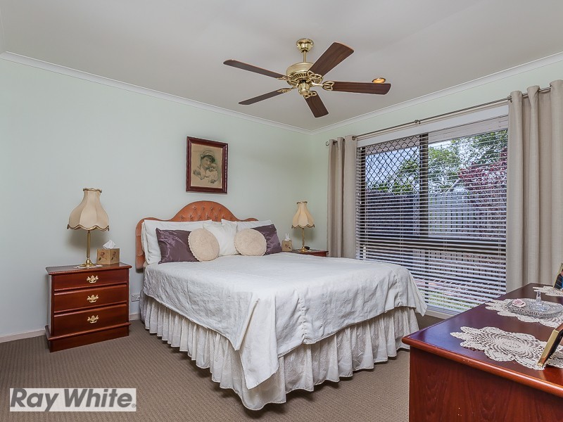 12 Barrine Court, Petrie QLD 4502