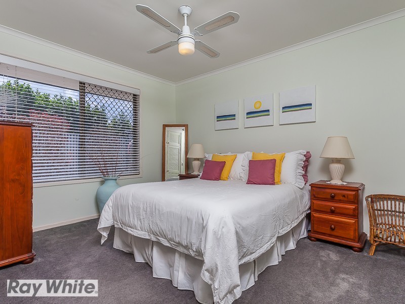 12 Barrine Court, Petrie QLD 4502