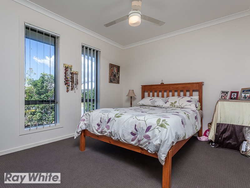 69 Daintree Circuit, North Lakes QLD 4509