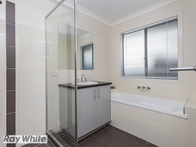 69 Daintree Circuit, North Lakes QLD 4509