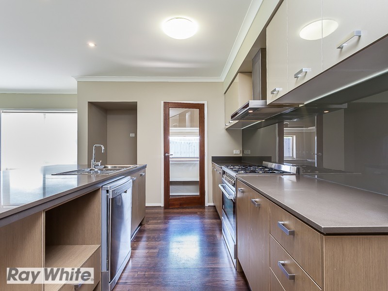 1 Wallis Circuit, North Lakes QLD 4509