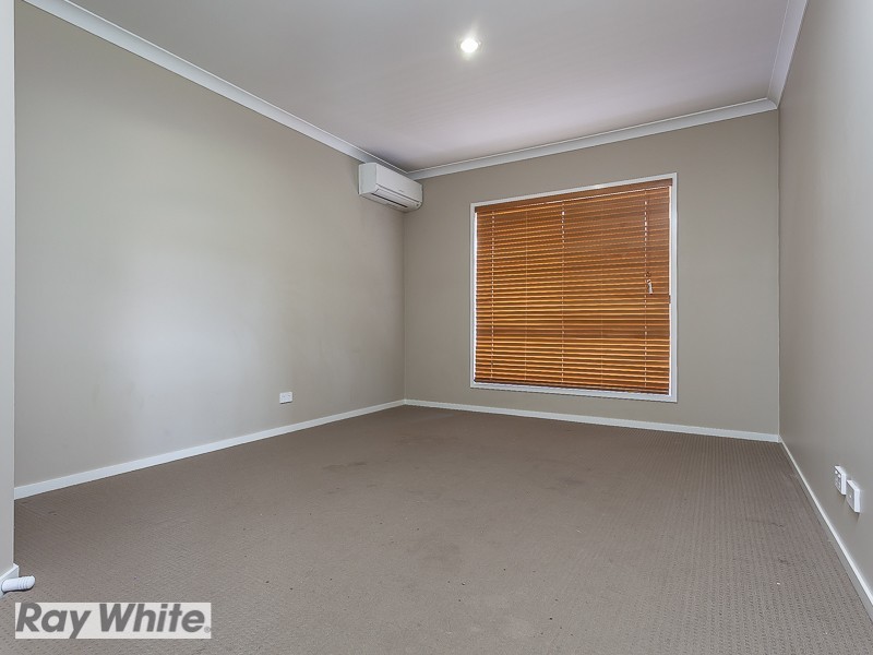 1 Wallis Circuit, North Lakes QLD 4509