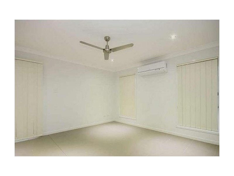 1/19 Montree Circuit, Kallangur QLD 4503