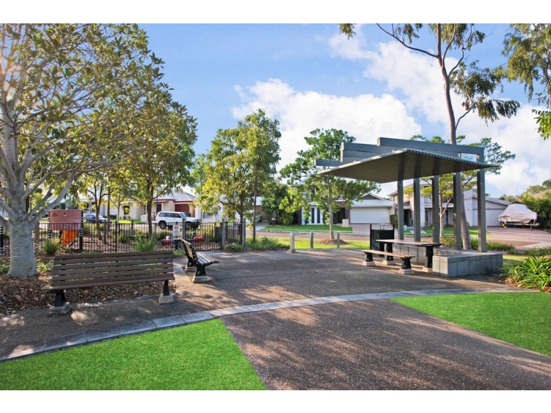 10 Echidna Parade, North Lakes QLD 4509