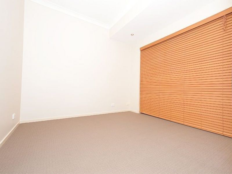 10 Echidna Parade, North Lakes QLD 4509