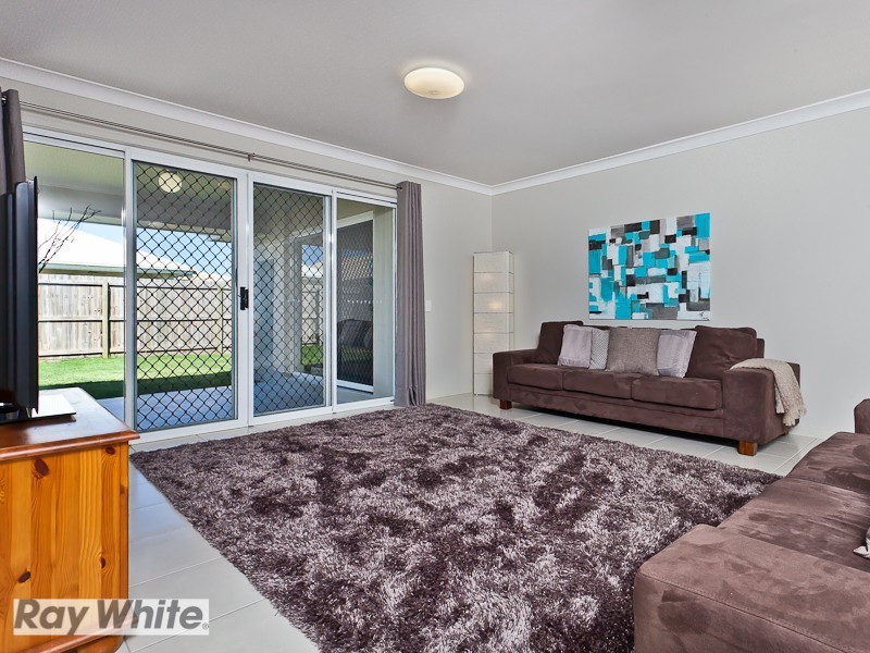 23 Troon Street, North Lakes QLD 4509
