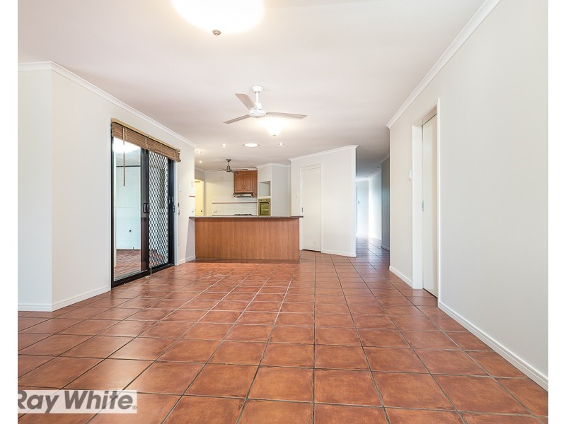 27 Grampion Circuit, North Lakes QLD 4509