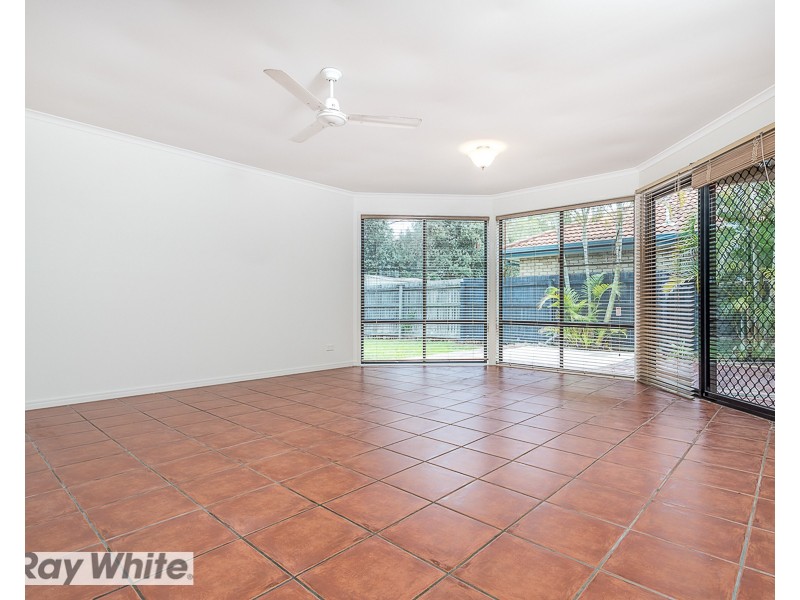 27 Grampion Circuit, North Lakes QLD 4509