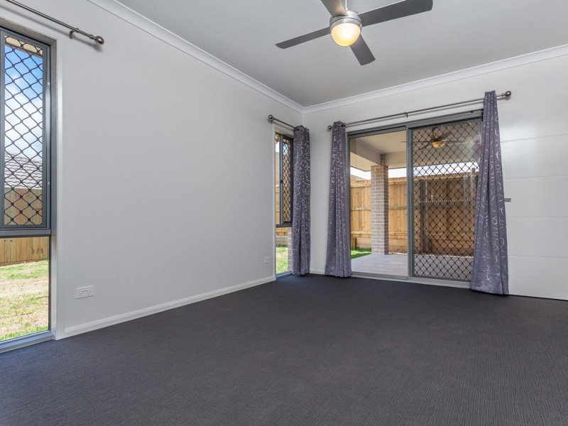 93 Expedition Drive, North Lakes QLD 4509