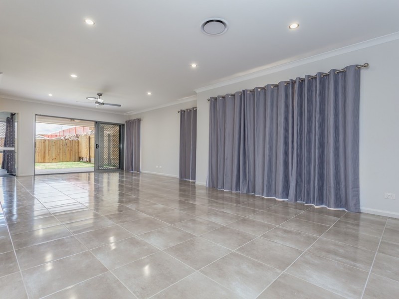 93 Expedition Drive, North Lakes QLD 4509