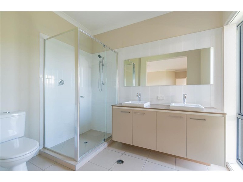 7 Satinay Parade, North Lakes QLD 4509