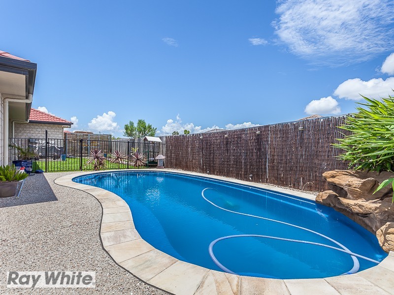 3 Highcliff Crescent, North Lakes QLD 4509
