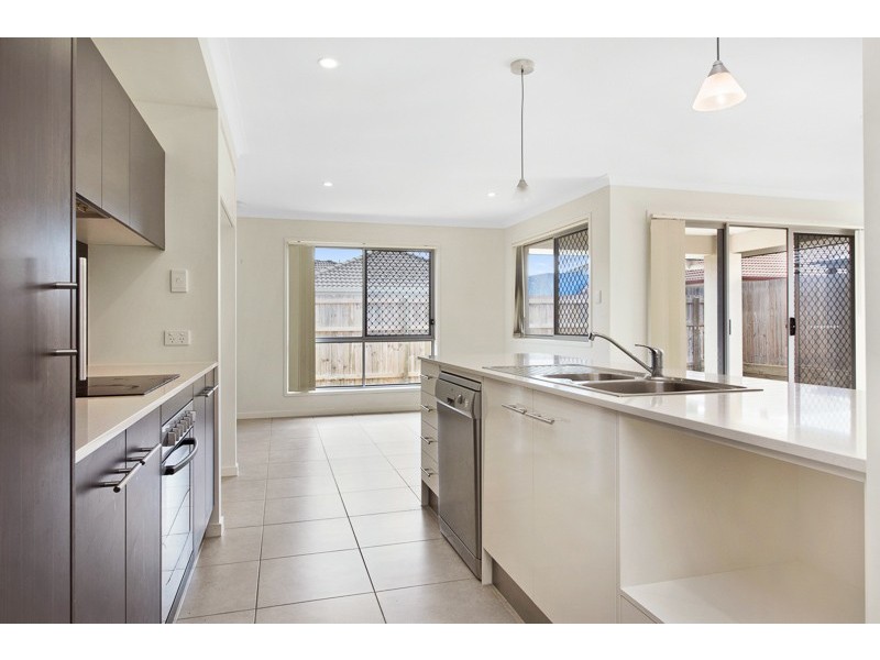 38 Expedition Drive, North Lakes QLD 4509